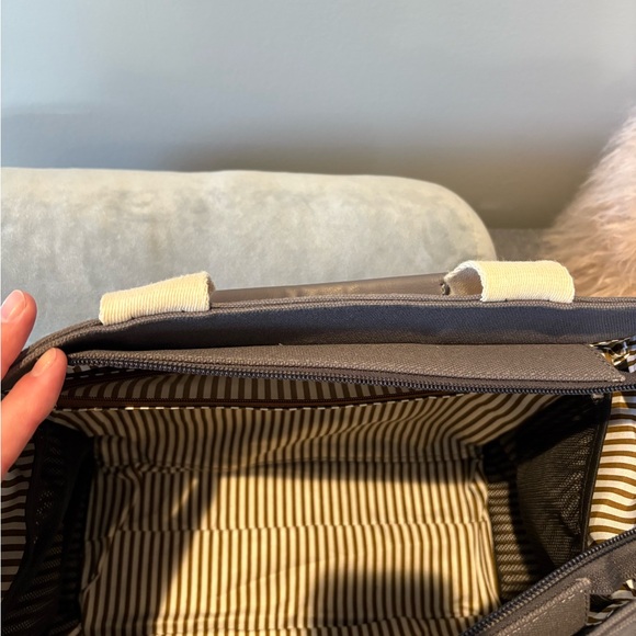 EUC - Canvas Tote Purse - Picture 4 of 8